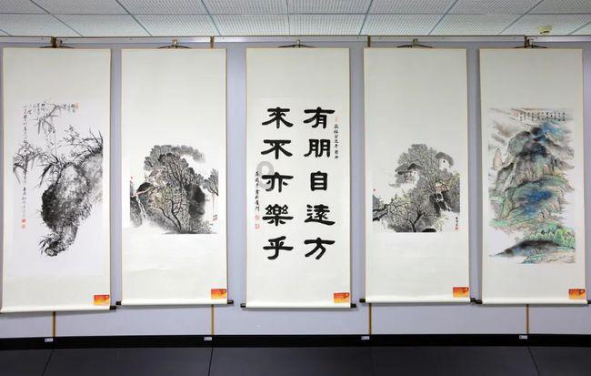 记者大逃脱